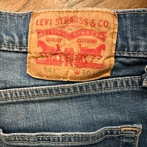 541 Levi's Athletic Taper Flex Fit Mens Jeans